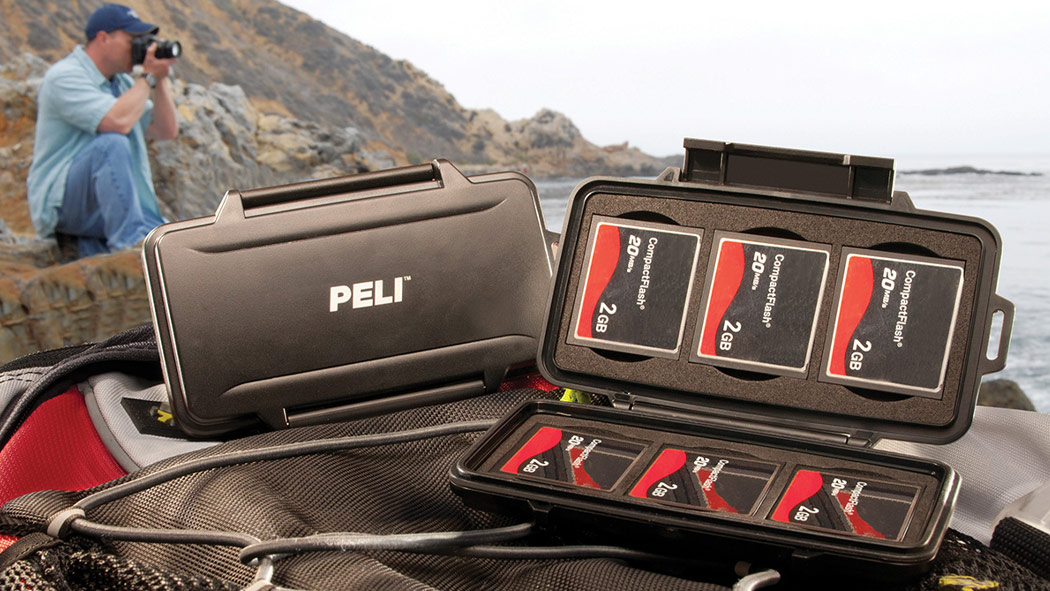 peli 0945 compact flash memory card case
